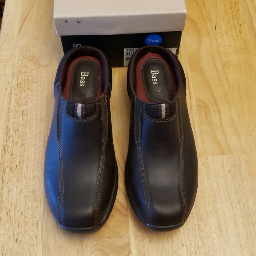 NIB Woman's Bass Leather Slides Clogs/Shoes 8-1/2